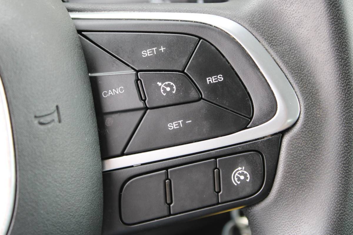 Fiat Tipo Fiat Tipo 1.4 Mirror | Incl. 12 maanden garantie | Cruise control | Airco | Trekhaak | DAB radio | navigatie | Bluetooth | Parkeercamera |