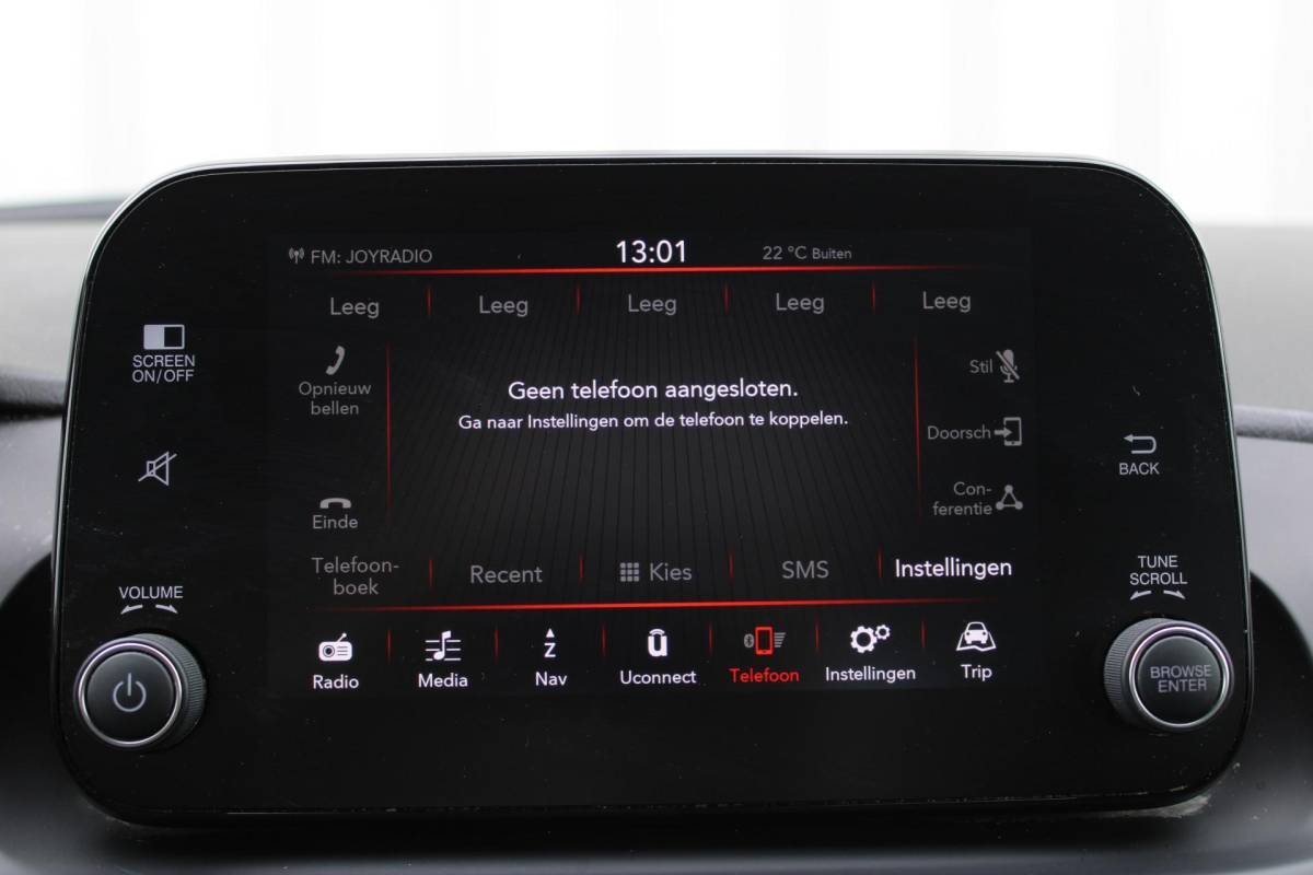 Fiat Tipo Fiat Tipo 1.4 Mirror | Incl. 12 maanden garantie | Cruise control | Airco | Trekhaak | DAB radio | navigatie | Bluetooth | Parkeercamera |