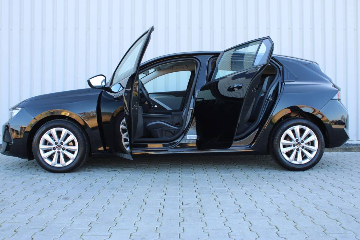 Opel Astra Opel Astra 1.2 Level 2 | Incl. 12 maanden garantie | Cruise control | Climate control | Apple carplay/Android auto | DAB radio | Lane assist | Parkeersensoren |