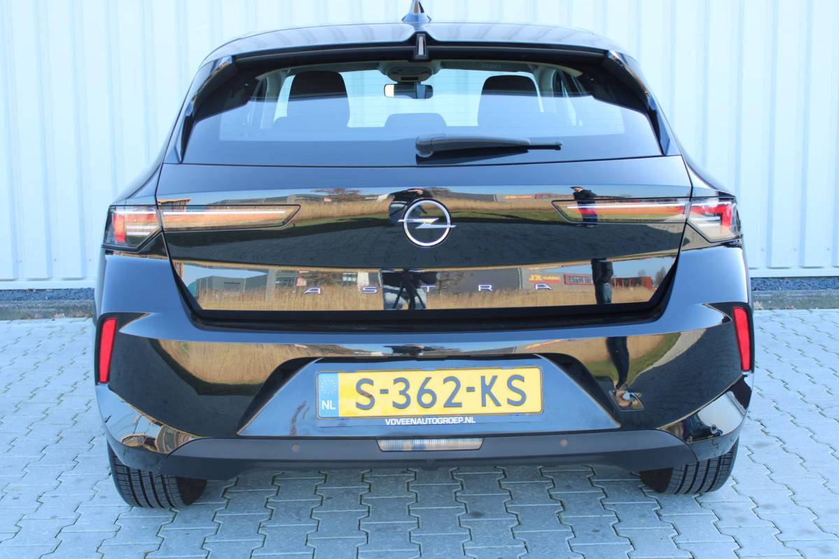 Opel Astra Opel Astra 1.2 Level 2 | Incl. 12 maanden garantie | Cruise control | Climate control | Apple carplay/Android auto | DAB radio | Lane assist | Parkeersensoren |