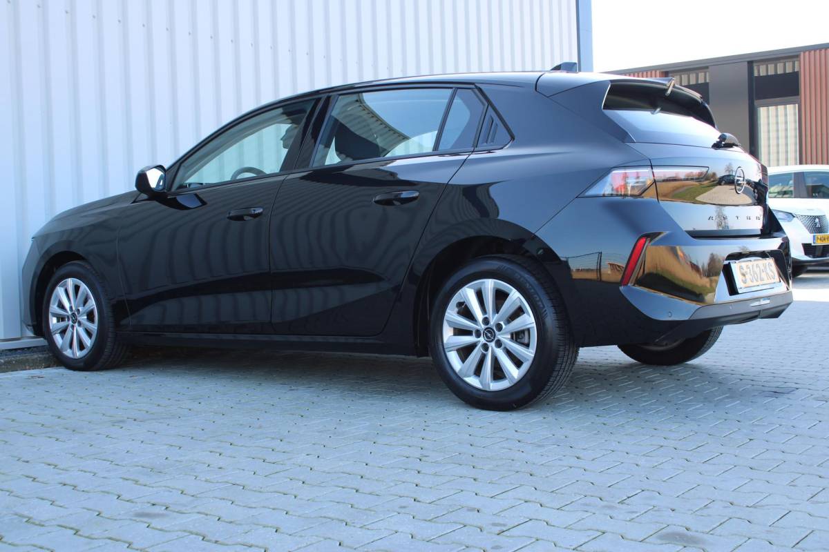 Opel Astra Opel Astra 1.2 Level 2 | Incl. 12 maanden garantie | Cruise control | Climate control | Apple carplay/Android auto | DAB radio | Lane assist | Parkeersensoren |