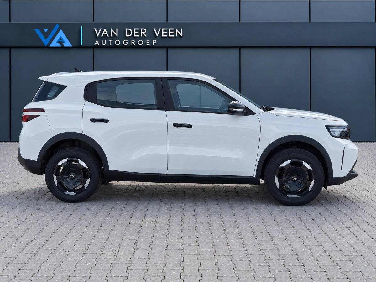 Opel Frontera Opel Frontera Electric Edition 44 kWh| Incl. 12 maanden garantie | Cruise control | Apple carplay/Android auto | DAB radio | Navigatie | Parkeercamera | Airco |