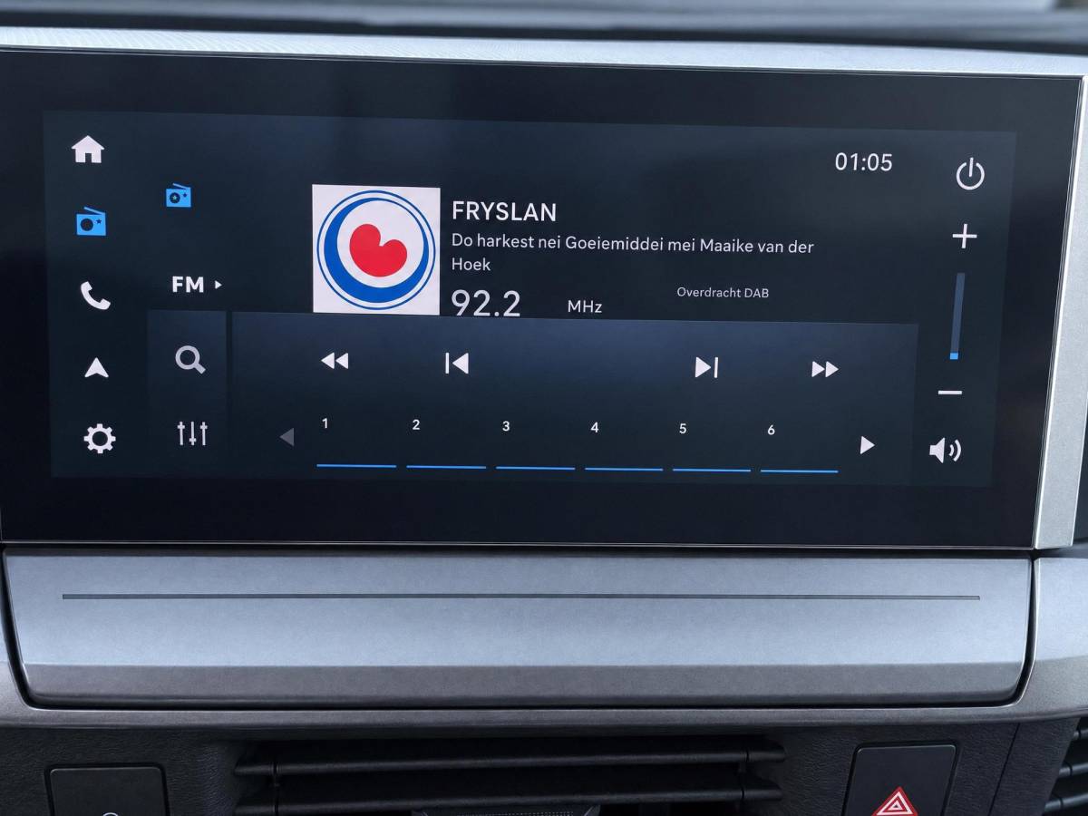 Opel Frontera Opel Frontera Electric Edition 44 kWh| Incl. 12 maanden garantie | Cruise control | Apple carplay/Android auto | DAB radio | Navigatie | Parkeercamera | Airco |