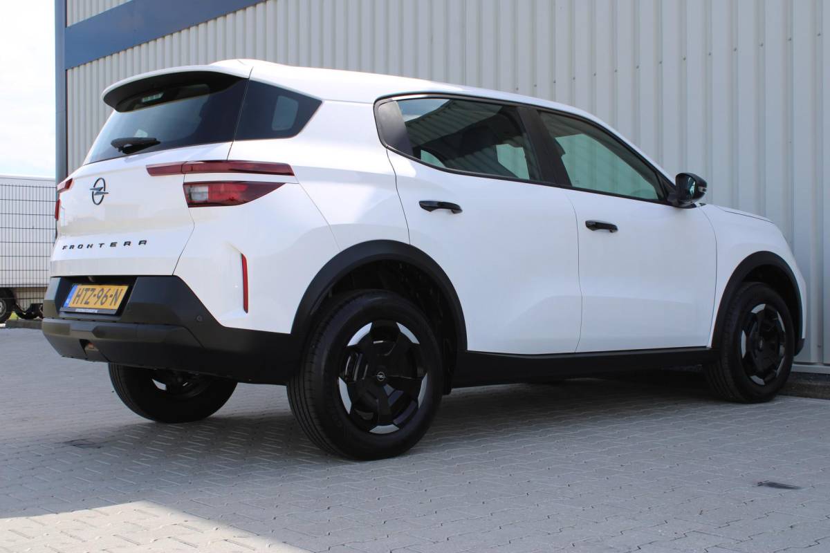 Opel Frontera Opel Frontera Electric Edition 44 kWh| Incl. 12 maanden garantie | Cruise control | Apple carplay/Android auto | DAB radio | Navigatie | Parkeercamera | Airco |