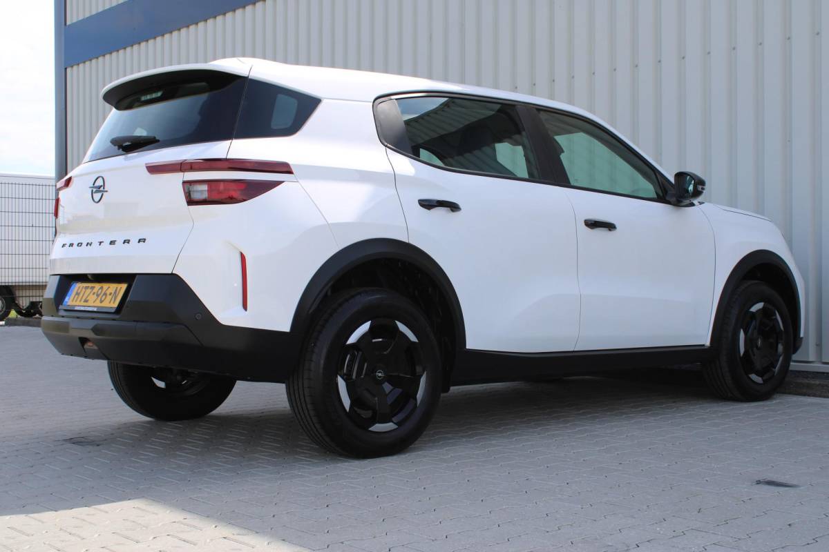 Opel Frontera Opel Frontera Electric Edition 44 kWh| Incl. 12 maanden garantie | Cruise control | Apple carplay/Android auto | DAB radio | Navigatie | Parkeercamera | Airco |
