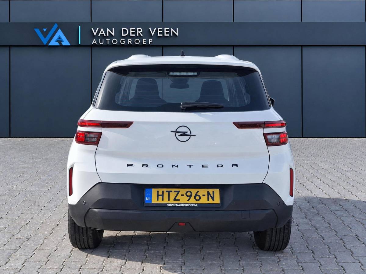 Opel Frontera Opel Frontera Electric Edition 44 kWh| Incl. 12 maanden garantie | Cruise control | Apple carplay/Android auto | DAB radio | Navigatie | Parkeercamera | Airco |