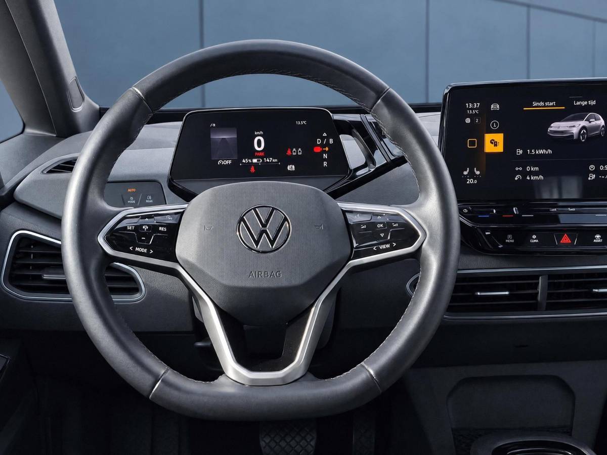 Volkswagen ID.3 Volkswagen ID.3 Pro 58 kWh | Incl. 12 maanden garantie | SOH 91% | Apple carplay/Android auto | Stoel/stuurverwarming | Standkachel | Navigatie | DAB radio | Adaptieve cruise control |