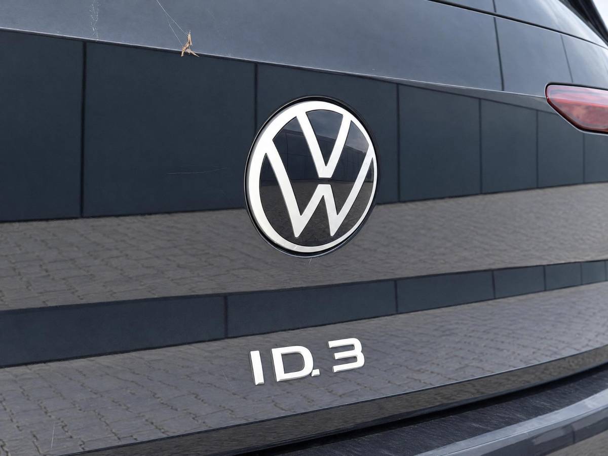Volkswagen ID.3 Volkswagen ID.3 Pro 58 kWh | Incl. 12 maanden garantie | SOH 91% | Apple carplay/Android auto | Stoel/stuurverwarming | Standkachel | Navigatie | DAB radio | Adaptieve cruise control |
