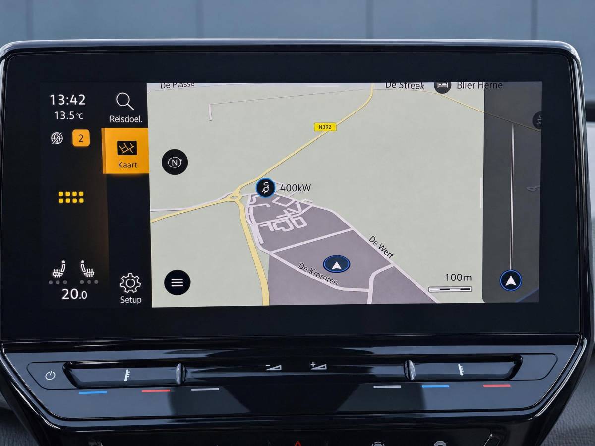 Volkswagen ID.3 Volkswagen ID.3 Pro 58 kWh | Incl. 12 maanden garantie | SOH 91% | Apple carplay/Android auto | Stoel/stuurverwarming | Standkachel | Navigatie | DAB radio | Adaptieve cruise control |