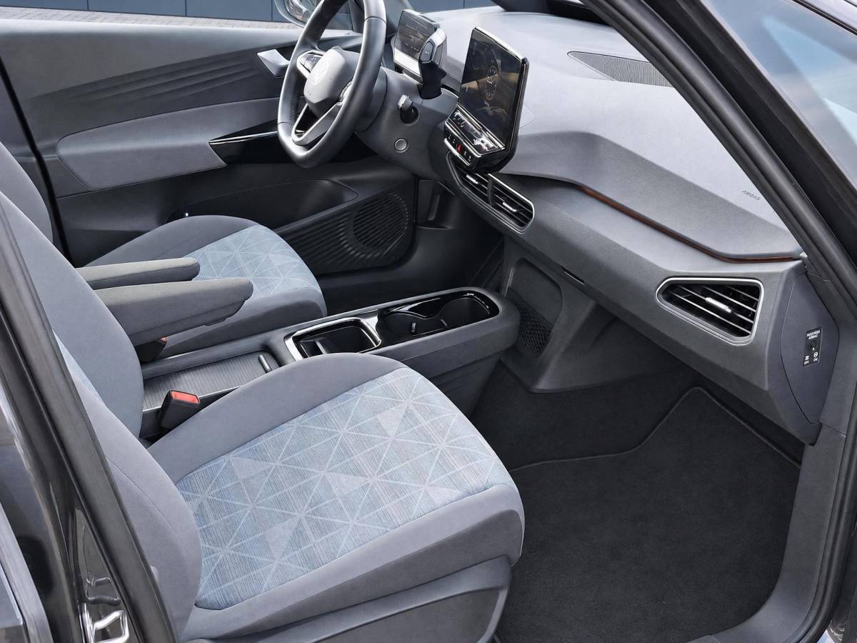 Volkswagen ID.3 Volkswagen ID.3 Pro 58 kWh | Incl. 12 maanden garantie | SOH 91% | Apple carplay/Android auto | Stoel/stuurverwarming | Standkachel | Navigatie | DAB radio | Adaptieve cruise control |