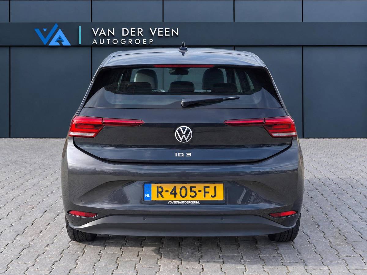 Volkswagen ID.3 Volkswagen ID.3 Pro 58 kWh | Incl. 12 maanden garantie | SOH 91% | Apple carplay/Android auto | Stoel/stuurverwarming | Standkachel | Navigatie | DAB radio | Adaptieve cruise control |