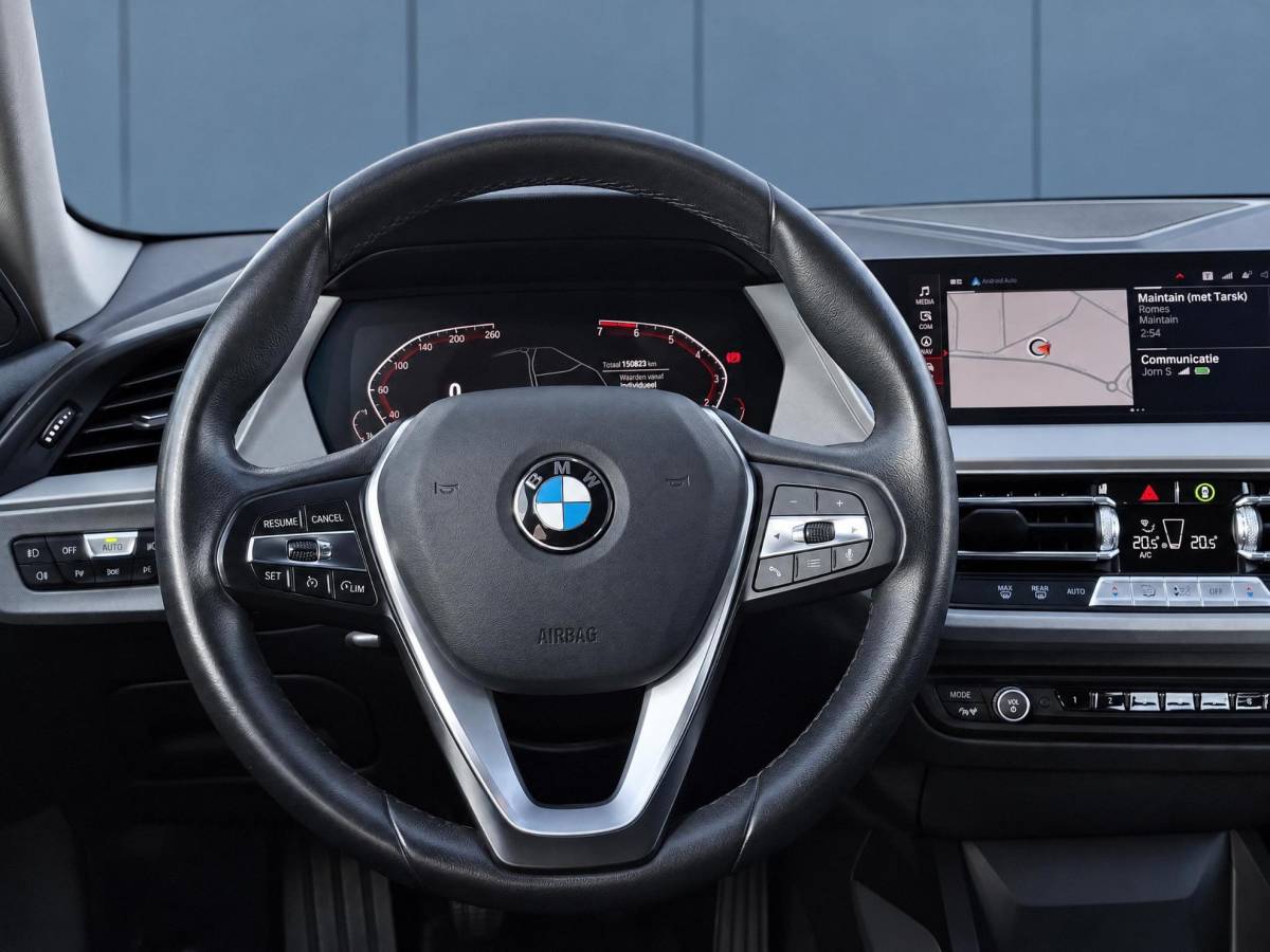 BMW 2 Serie BMW 2-serie Gran Coupé 218i Business Edition | Incl. 12 maanden garantie | Cruise control | Climate control | Parkeersensoren | Apple carplay/Android auto | Navigatie | DAB radio | Vol leder sportstoelen |