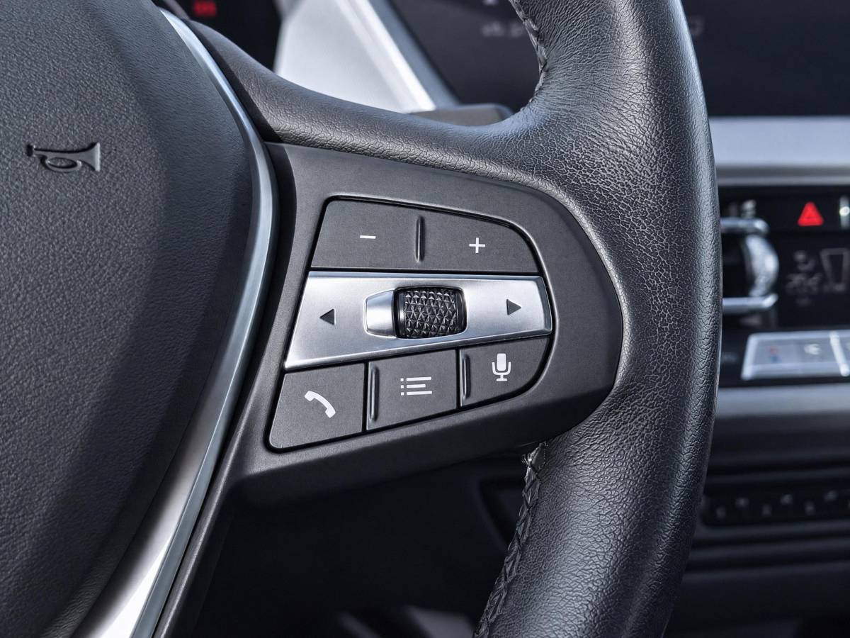BMW 2 Serie BMW 2-serie Gran Coupé 218i Business Edition | Incl. 12 maanden garantie | Cruise control | Climate control | Parkeersensoren | Apple carplay/Android auto | Navigatie | DAB radio | Vol leder sportstoelen |