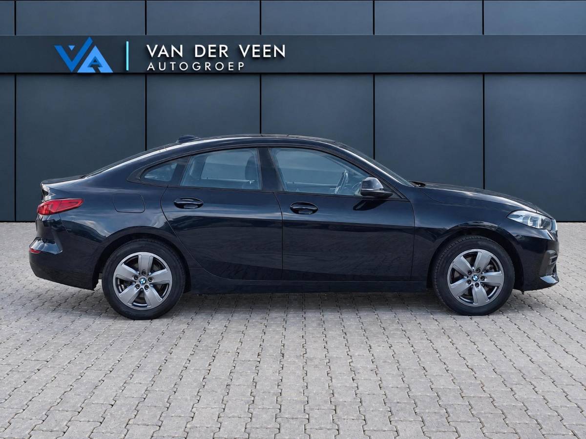 BMW 2 Serie BMW 2-serie Gran Coupé 218i Business Edition | Incl. 12 maanden garantie | Cruise control | Climate control | Parkeersensoren | Apple carplay/Android auto | Navigatie | DAB radio | Vol leder sportstoelen |