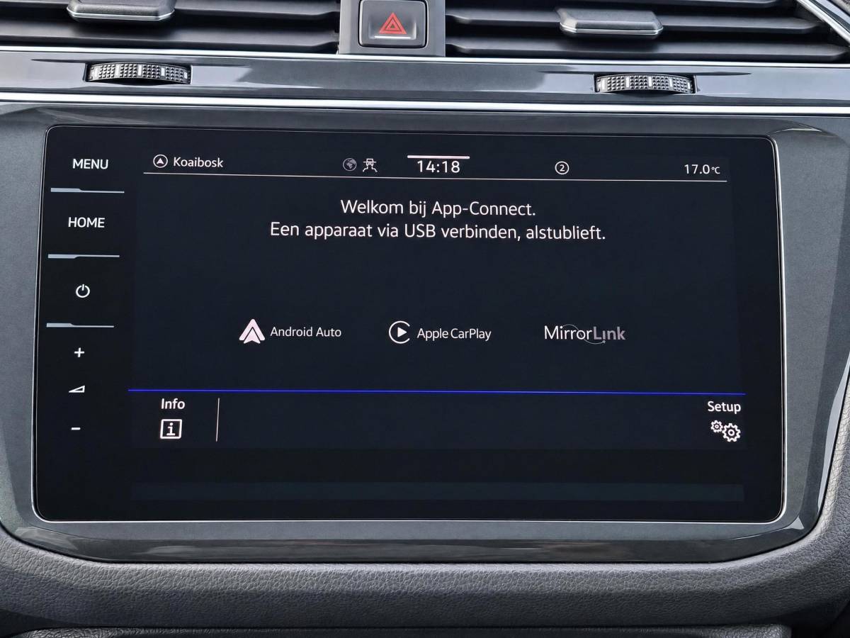 Volkswagen Tiguan Volkswagen Tiguan 1.4 TSI eHybrid R-Line Business+ | Incl. 12 maanden garantie | SOH 92% | Stoel/stuurverwarming | Parkeercamera | Wegklapbare trekhaak | DAB radio | Apple carplay/Android auto | 100% dealer onderhouden |