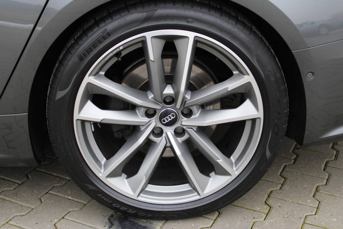 Audi A7 Audi A7 Sportback 55 TFSI quattro Pro Line S | Incl. 12 maanden garantie | Schuif/kantel panorama dak | 360° camera | Head-up display | Wegklapbare trekhaak | Matrix koplampen | Soft close | Memory zetels | Dode hoek detectie | Elektrische achterklep | Bowers & Wilkens | Standkachel |