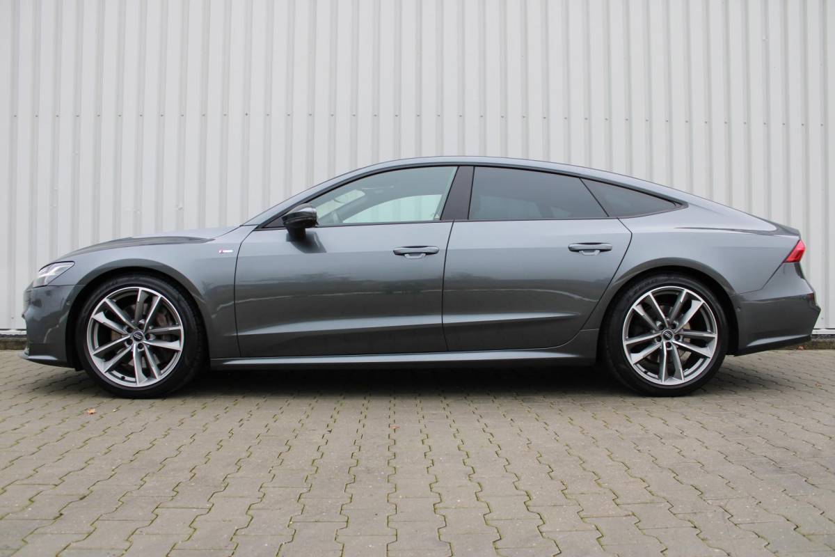 Audi A7 Audi A7 Sportback 55 TFSI quattro Pro Line S | Incl. 12 maanden garantie | Schuif/kantel panorama dak | 360° camera | Head-up display | Wegklapbare trekhaak | Matrix koplampen | Soft close | Memory zetels | Dode hoek detectie | Elektrische achterklep | Bowers & Wilkens | Standkachel |