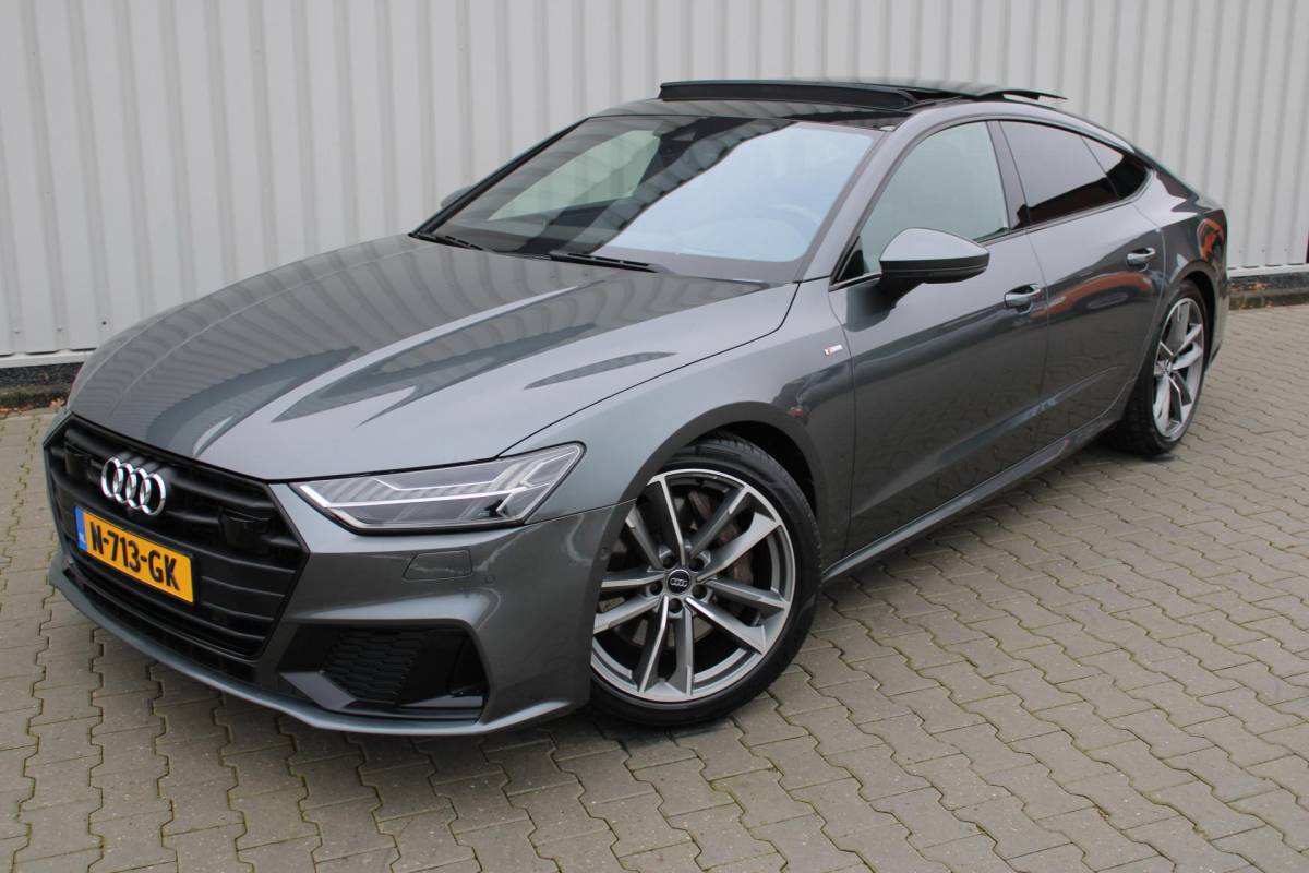 Audi A7 Audi A7 Sportback 55 TFSI quattro Pro Line S | Incl. 12 maanden garantie | Schuif/kantel panorama dak | 360° camera | Head-up display | Wegklapbare trekhaak | Matrix koplampen | Soft close | Memory zetels | Dode hoek detectie | Elektrische achterklep | Bowers & Wilkens | Standkachel |