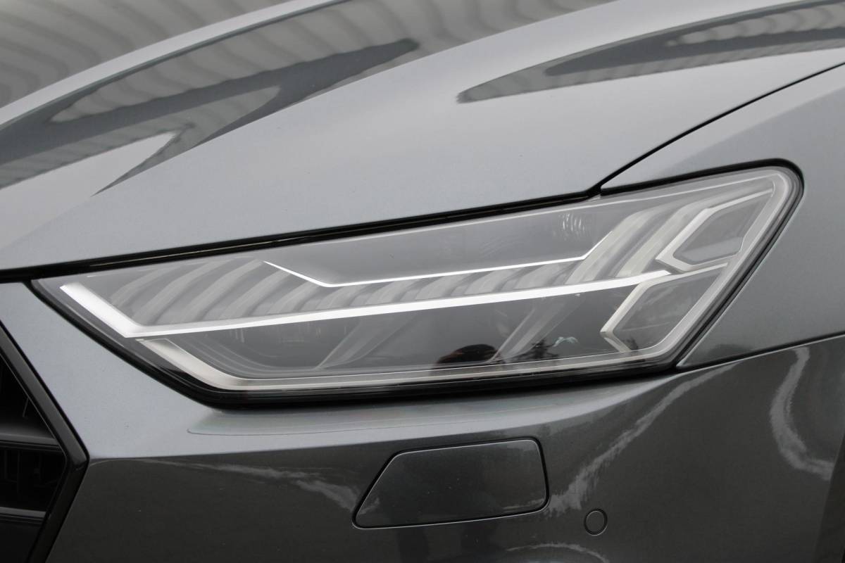 Audi A7 Audi A7 Sportback 55 TFSI quattro Pro Line S | Incl. 12 maanden garantie | Schuif/kantel panorama dak | 360° camera | Head-up display | Wegklapbare trekhaak | Matrix koplampen | Soft close | Memory zetels | Dode hoek detectie | Elektrische achterklep | Bowers & Wilkens | Standkachel |