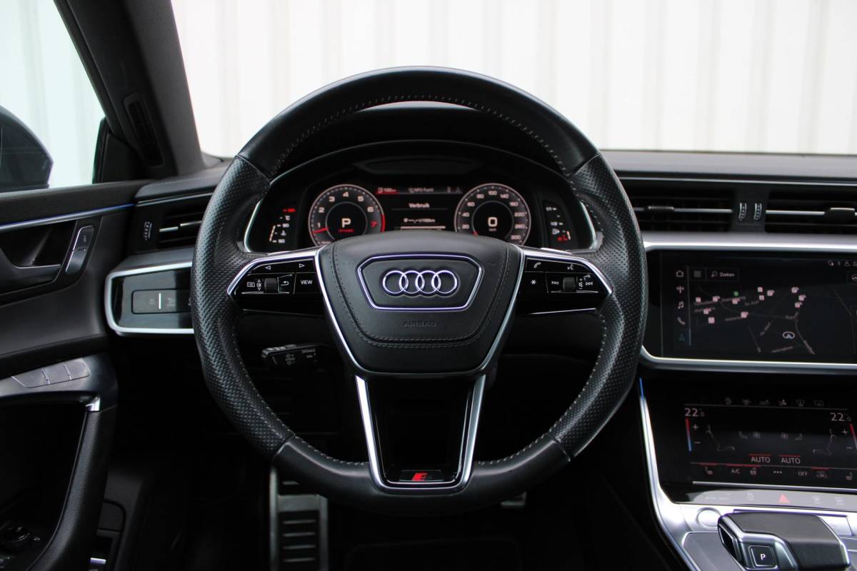 Audi A7 Audi A7 Sportback 55 TFSI quattro Pro Line S | Incl. 12 maanden garantie | Schuif/kantel panorama dak | 360° camera | Head-up display | Wegklapbare trekhaak | Matrix koplampen | Soft close | Memory zetels | Dode hoek detectie | Elektrische achterklep | Bowers & Wilkens | Standkachel |