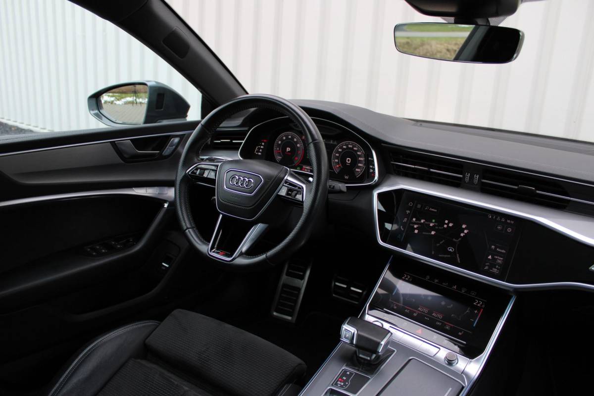 Audi A7 Audi A7 Sportback 55 TFSI quattro Pro Line S | Incl. 12 maanden garantie | Schuif/kantel panorama dak | 360° camera | Head-up display | Wegklapbare trekhaak | Matrix koplampen | Soft close | Memory zetels | Dode hoek detectie | Elektrische achterklep | Bowers & Wilkens | Standkachel |