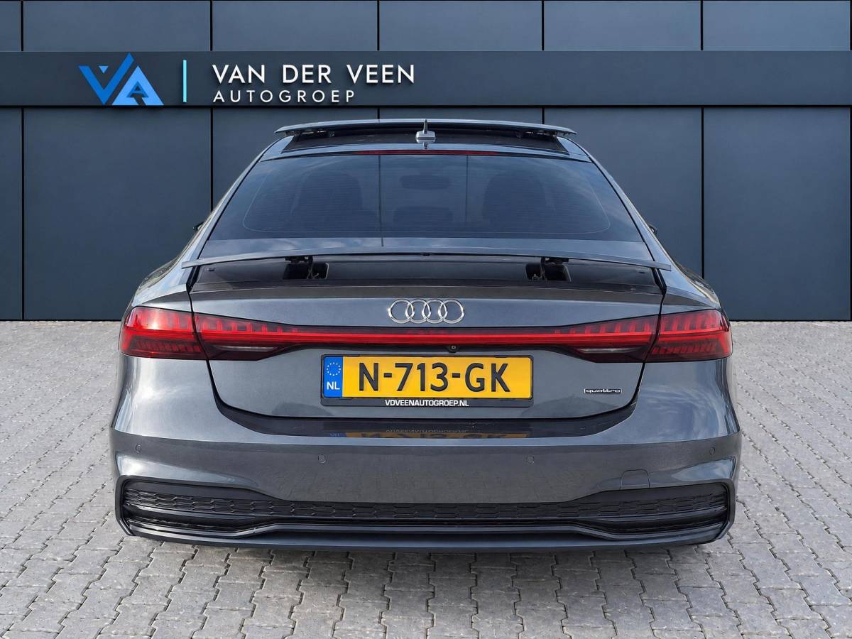Audi A7 Audi A7 Sportback 55 TFSI quattro Pro Line S | Incl. 12 maanden garantie | Schuif/kantel panorama dak | 360° camera | Head-up display | Wegklapbare trekhaak | Matrix koplampen | Soft close | Memory zetels | Dode hoek detectie | Elektrische achterklep | Bowers & Wilkens | Standkachel |