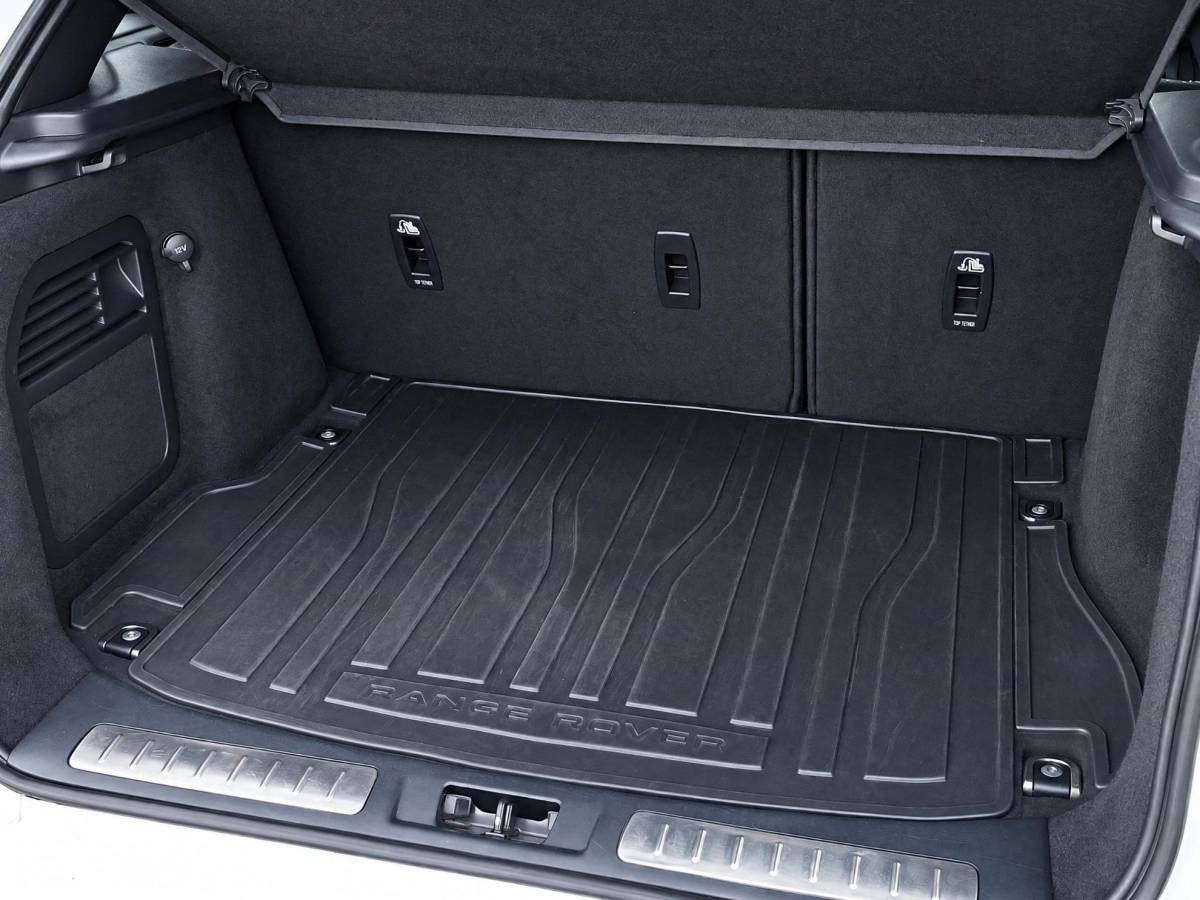 Land Rover Range Rover Evoque Land Rover Range Rover Evoque 2.0 TD4 Autobiography | Incl. 12 maanden garantie | Black Exterior Pack | Meridian Sound system | Elektrische kofferklep | Navigatie | Apple Carplay | Geheugenstoelen | Stoel + stuurverwarming | Dodehoek detectie | Achteruitrijcamera |