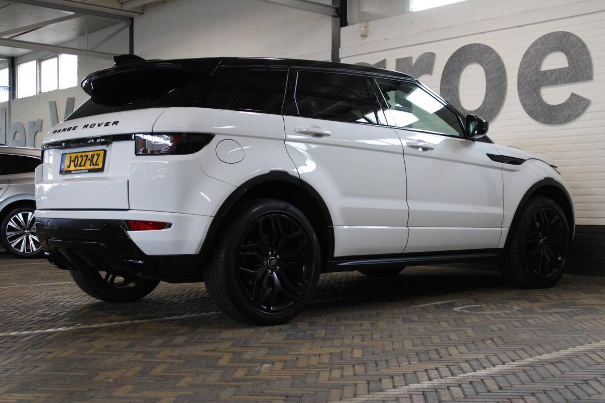 Land Rover Range Rover Evoque Land Rover Range Rover Evoque 2.0 TD4 Autobiography | Incl. 12 maanden garantie | Black Exterior Pack | Meridian Sound system | Elektrische kofferklep | Navigatie | Apple Carplay | Geheugenstoelen | Stoel + stuurverwarming | Dodehoek detectie | Achteruitrijcamera |