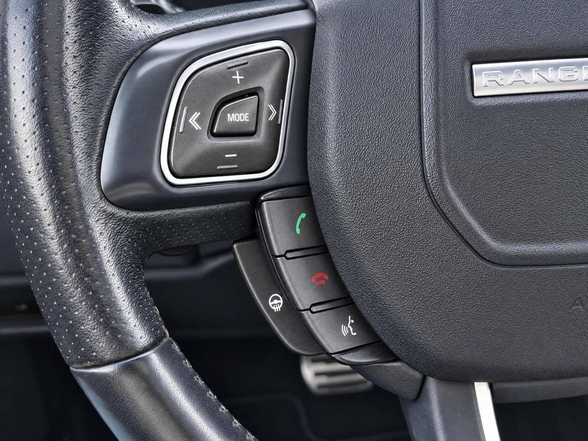Land Rover Range Rover Evoque Land Rover Range Rover Evoque 2.0 TD4 Autobiography | Incl. 12 maanden garantie | Black Exterior Pack | Meridian Sound system | Elektrische kofferklep | Navigatie | Apple Carplay | Geheugenstoelen | Stoel + stuurverwarming | Dodehoek detectie | Achteruitrijcamera |