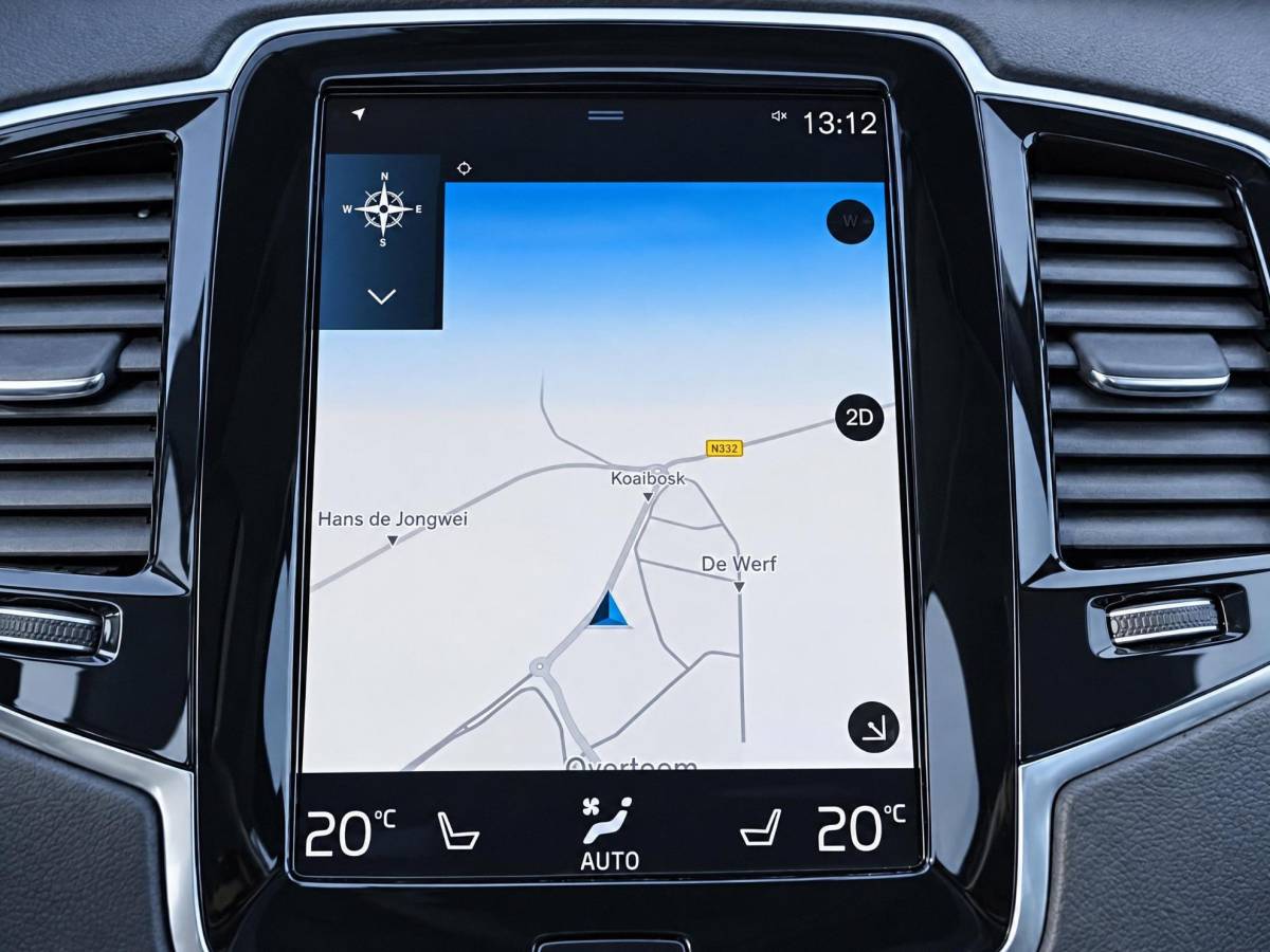 Volvo XC90 Volvo XC90 2.0 B5 AWD Inscription Intro Edition | Incl. 12 maanden garantie | 7 persoons | Adaptieve cruise control | Pilot assist | Bowers & Wilkins audio | Head-up display | Stoelverwarming/ventilatie | Stuurverwarming | Schuif/kantel dak | Trekhaak |