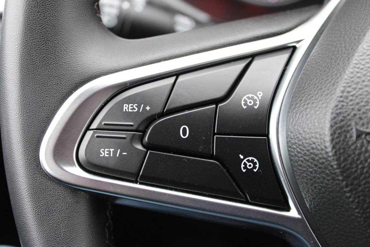 Renault Captur Renault Captur 1.0 TCe 90 equilibre | Incl. 12 maanden garantie | Cruise control | Apple carplay/Android auto | Airco | DAB radio |