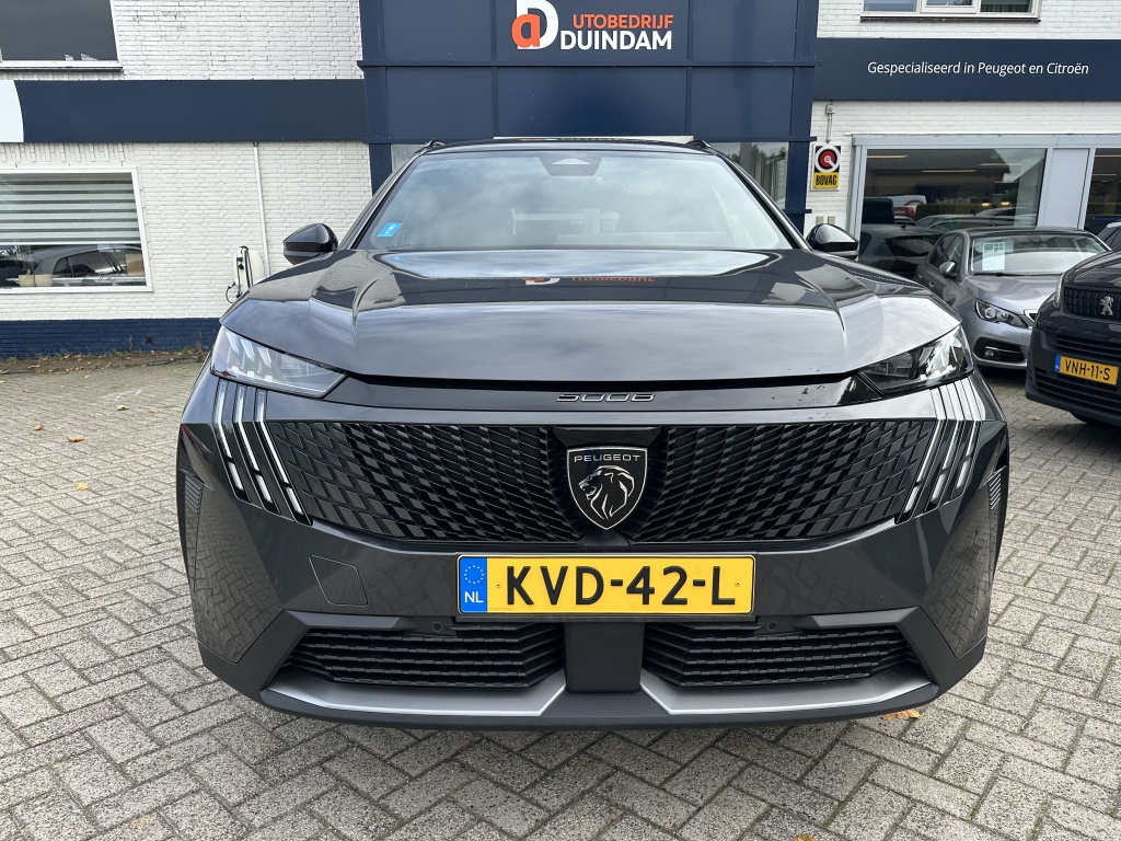 Peugeot 5008 Peugeot 5008 1.2 Hybrid GT