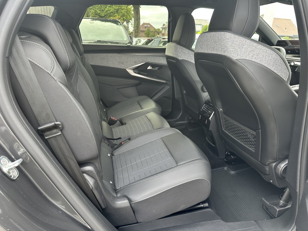 Peugeot 5008 Peugeot 5008 1.2 Hybrid GT