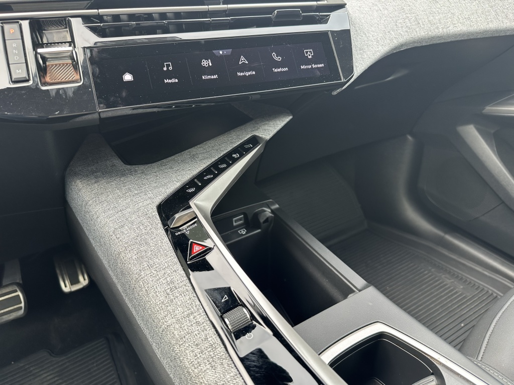 Peugeot 5008 Peugeot 5008 1.2 Hybrid GT
