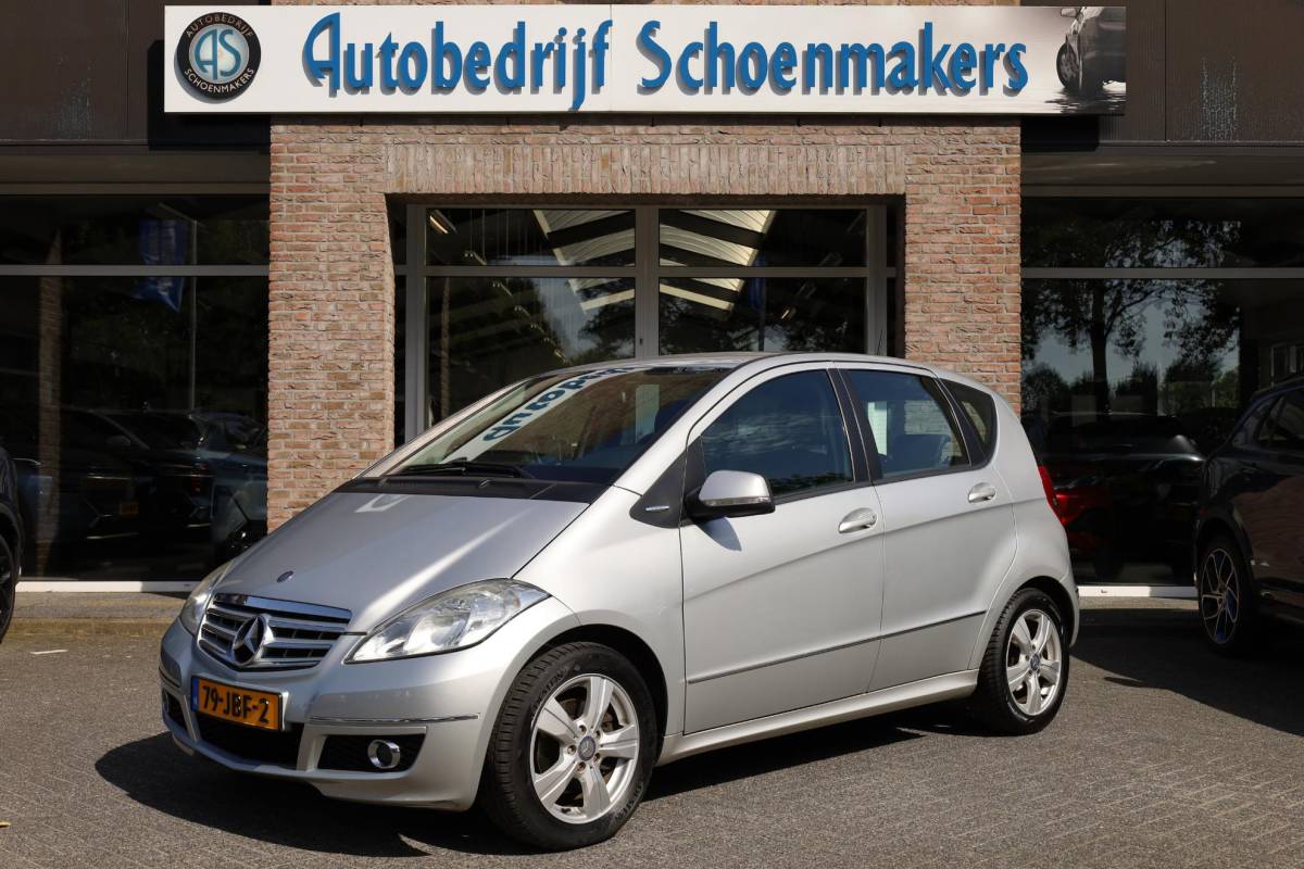 Mercedes-Benz A-Klasse Mercedes-Benz A-klasse 170 Avantgarde TREKHAAK LEER CRUISE AIRCO ELEC.SPIEGELS LMV ALL-SEASON NAP ZEER NETJES!!