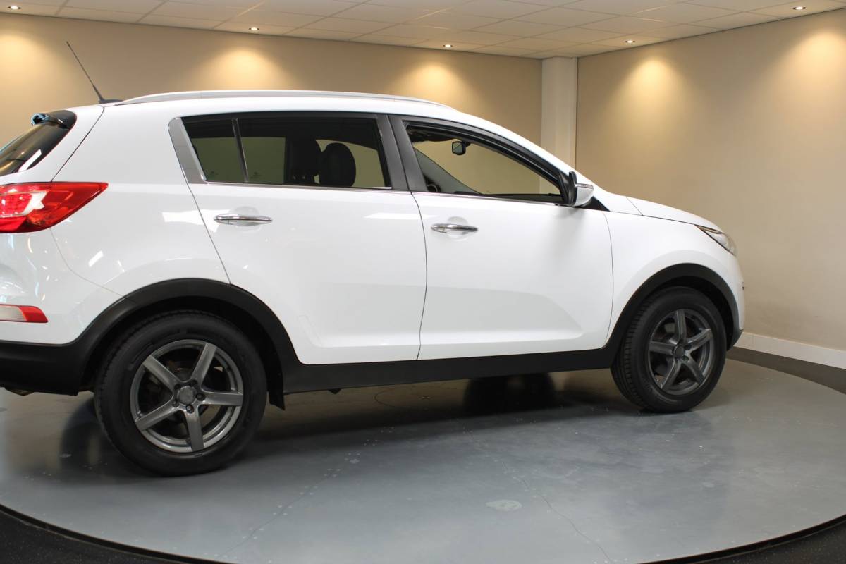 Kia Sportage Kia Sportage 1.6 GDI 20th Anniversary *39.000Km!* 1ste Eigenaar|Uniek! Camera|Navi|Cruise|Climate|BT|17”|PDC|NAP|Org.NL