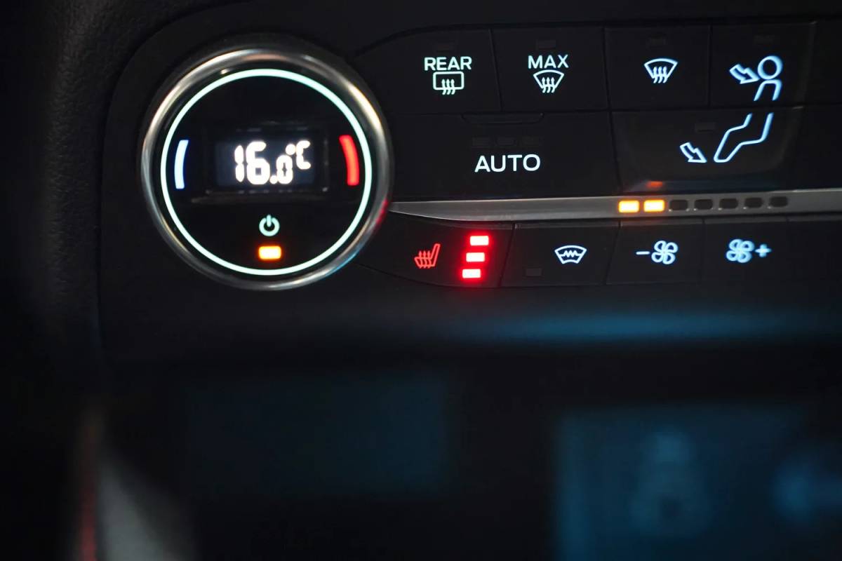 Ford Kuga Ford Kuga 2.5 PHEV ST-Line X Aut. [ Panoramadak Adapt.cruise Winterpakket ]