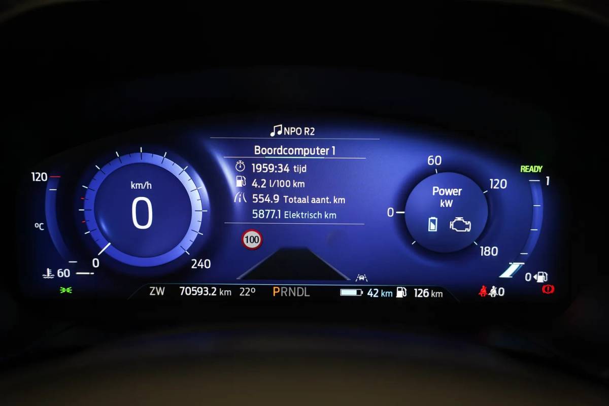 Ford Kuga Ford Kuga 2.5 PHEV ST-Line X Aut. [ Panoramadak Adapt.cruise Winterpakket ]