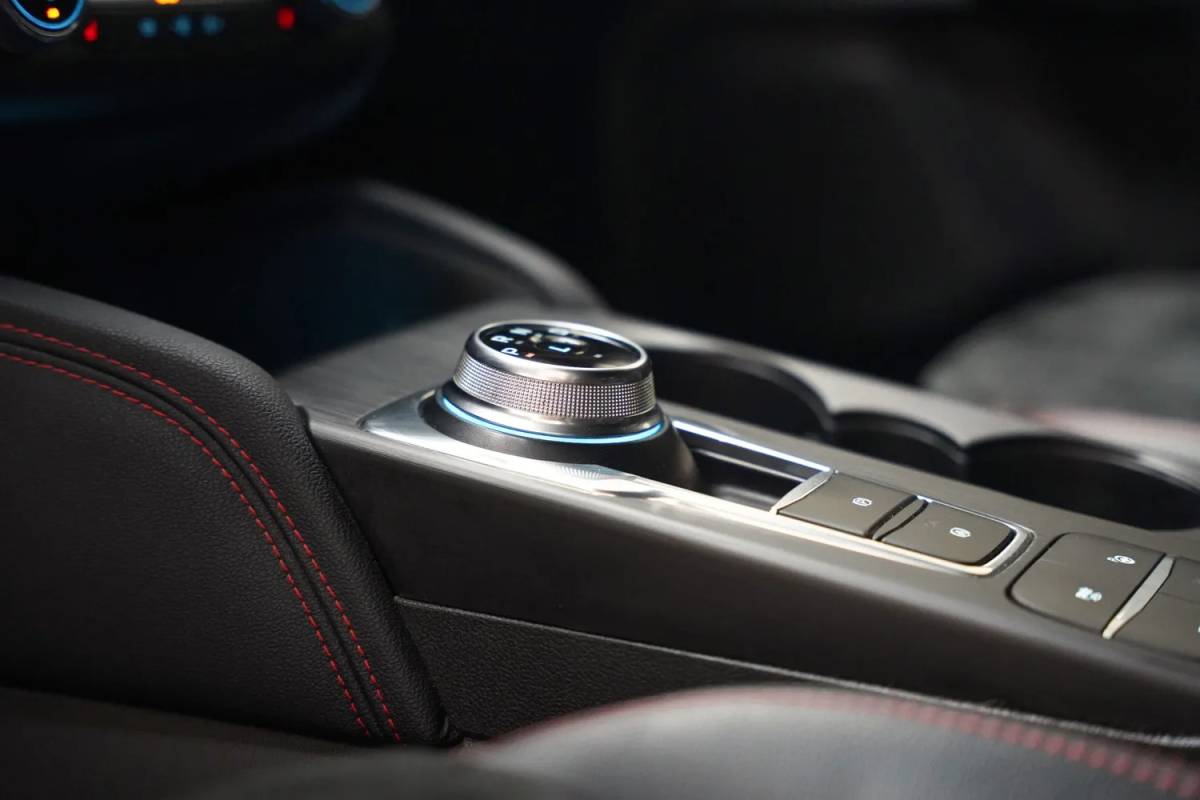 Ford Kuga Ford Kuga 2.5 PHEV ST-Line X Aut. [ Panoramadak Adapt.cruise Winterpakket ]