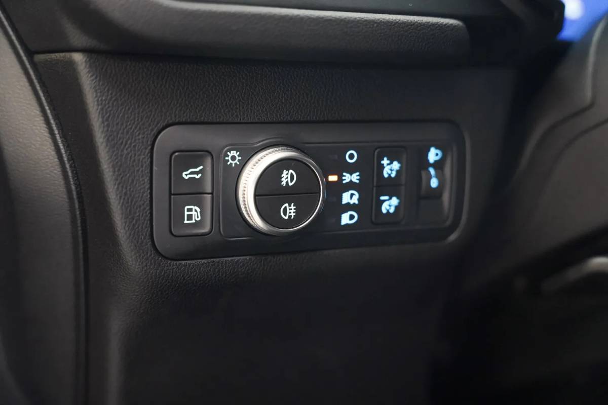 Ford Kuga Ford Kuga 2.5 PHEV ST-Line X Aut. [ Panoramadak Adapt.cruise Winterpakket ]