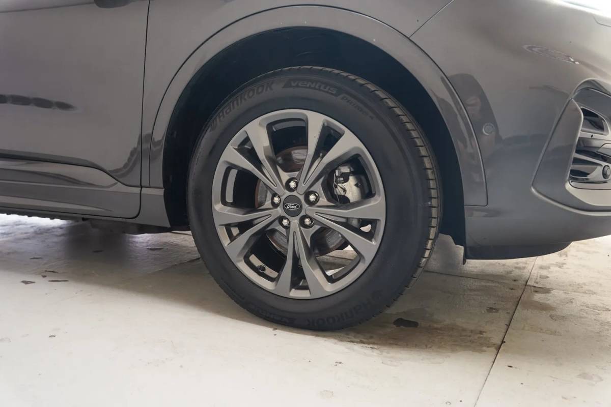 Ford Kuga Ford Kuga 2.5 PHEV ST-Line X Aut. [ Panoramadak Adapt.cruise Winterpakket ]