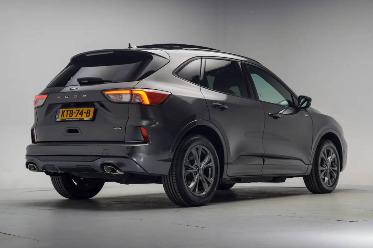 Ford Kuga Ford Kuga 2.5 PHEV ST-Line X Aut. [ Panoramadak Adapt.cruise Winterpakket ]
