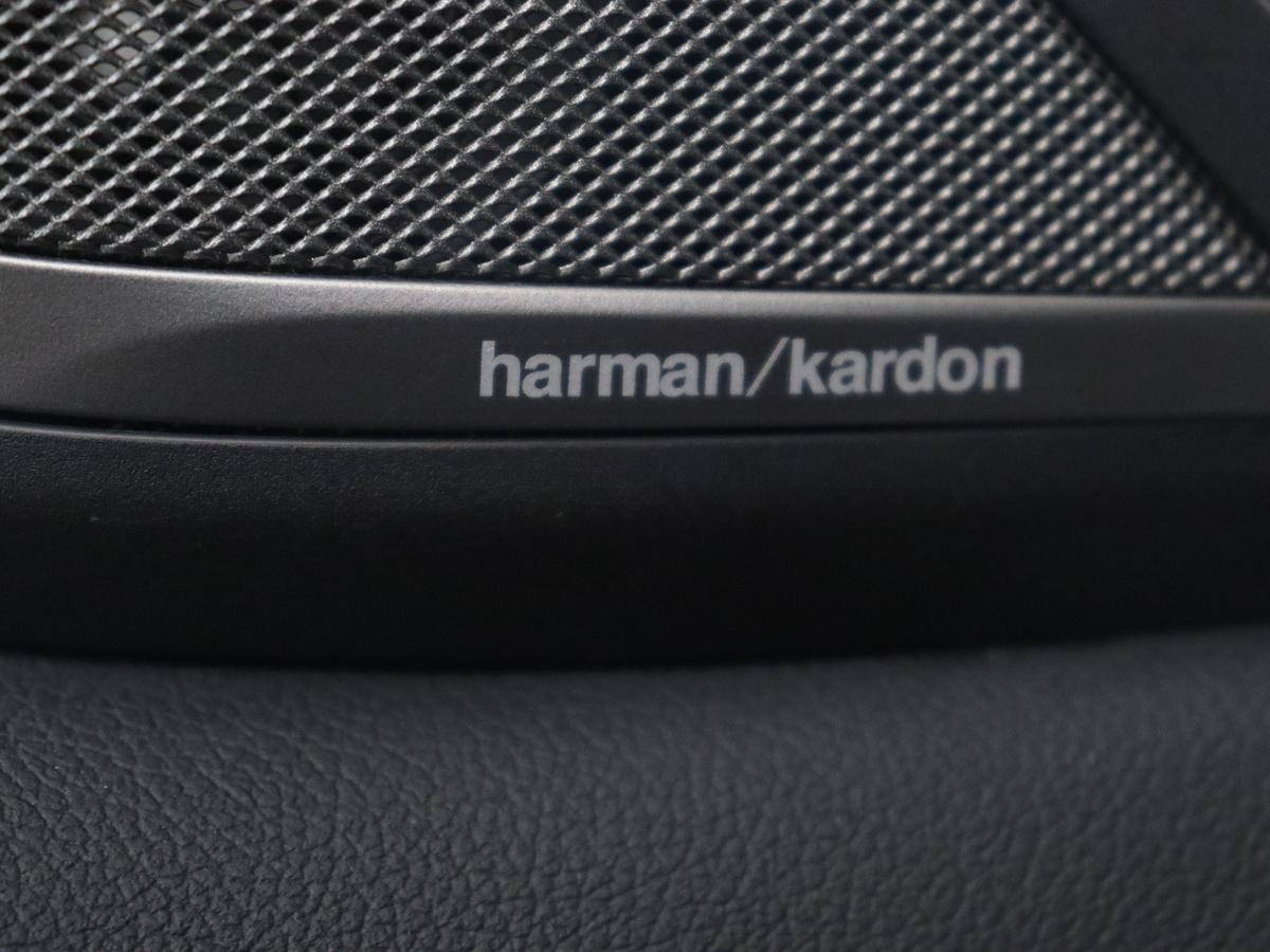 BMW 5 Serie BMW 5-serie Touring 530i xDrive M-sport High Executive | Leder | Camera | Harman/kardon | Park assist | Cruise control | Full LED | Bluetooth | Sfeerverlichting |