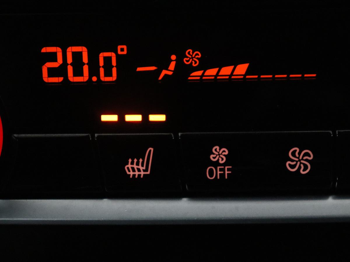 BMW 5 Serie BMW 5-serie Touring 530i xDrive M-sport High Executive | Leder | Camera | Harman/kardon | Park assist | Cruise control | Full LED | Bluetooth | Sfeerverlichting |