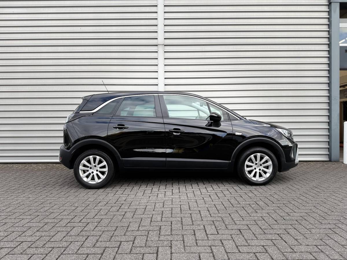 Opel Crossland Opel Crossland 1.2 Turbo Elegance Automaat | Navigatie | Parkeersensoren voor en achter | Parkeercamera achter | Cruise control | Apple carplay | Android Auto