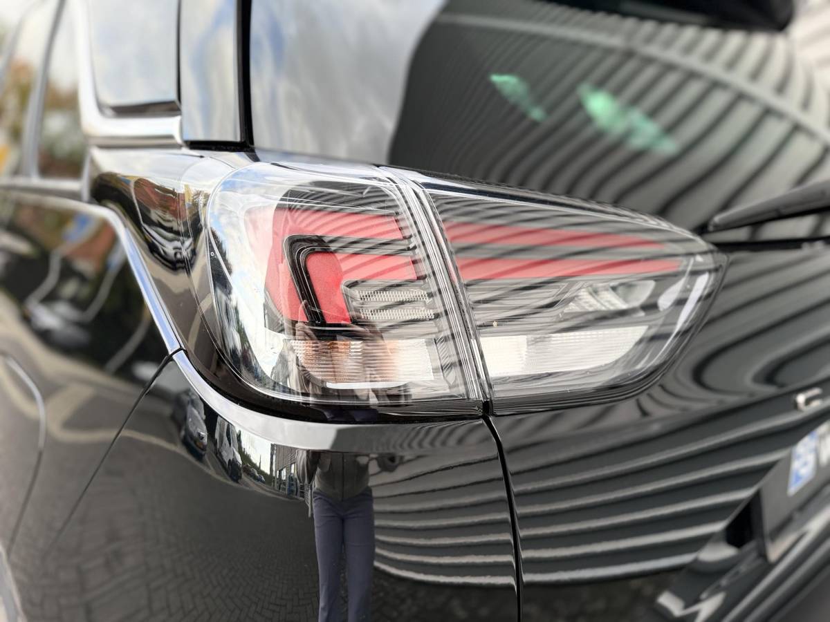 Opel Crossland Opel Crossland 1.2 Turbo Elegance Automaat | Navigatie | Parkeersensoren voor en achter | Parkeercamera achter | Cruise control | Apple carplay | Android Auto