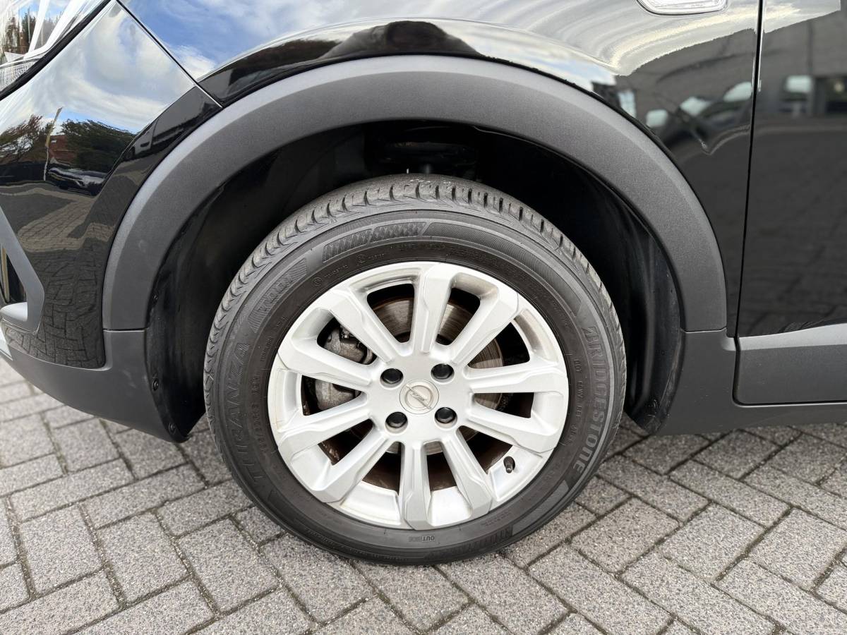 Opel Crossland Opel Crossland 1.2 Turbo Elegance Automaat | Navigatie | Parkeersensoren voor en achter | Parkeercamera achter | Cruise control | Apple carplay | Android Auto