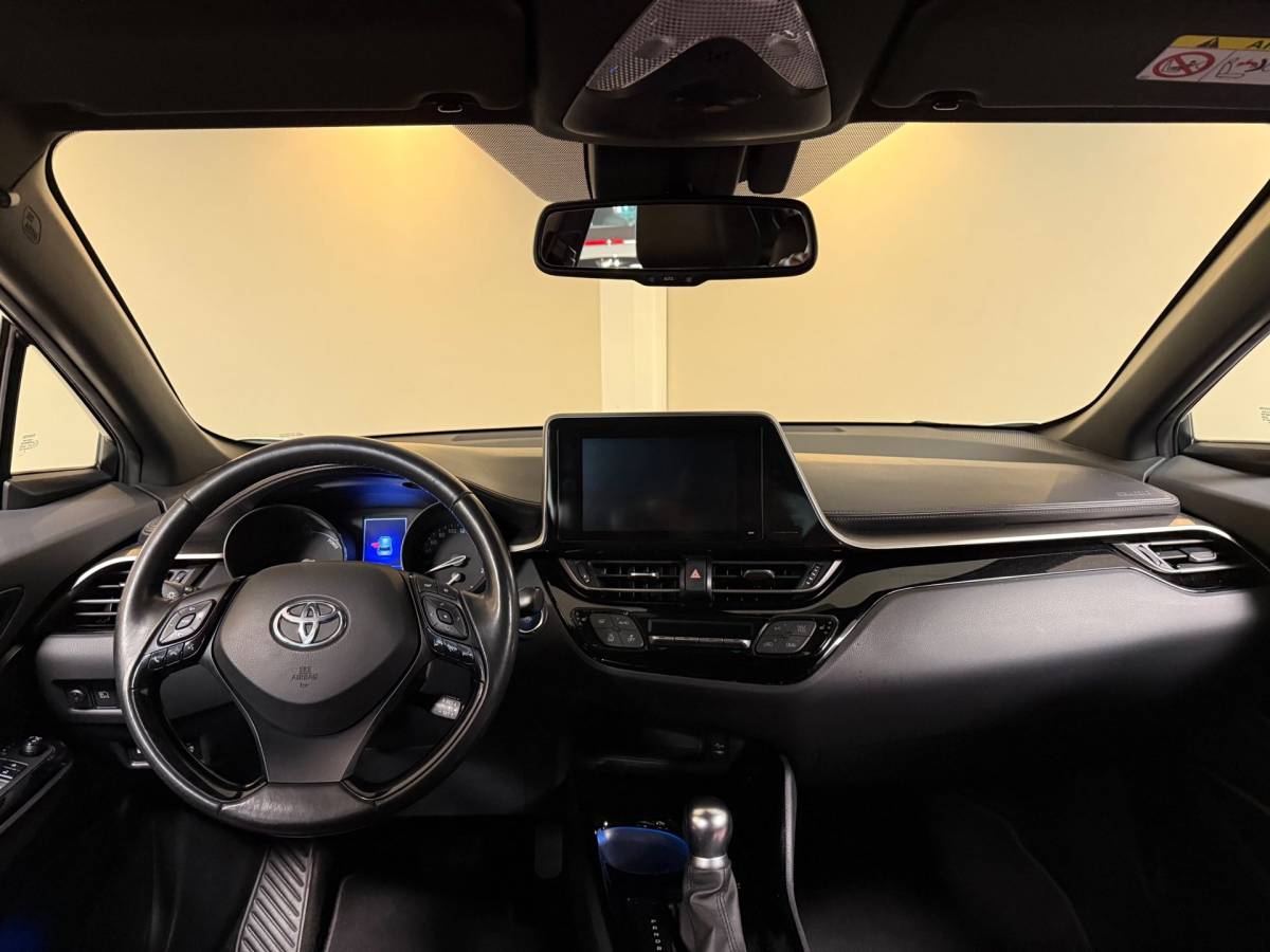 Toyota C-HR Toyota C-HR 1.8 Hybrid Executive Selection *Carplay* Stoel/Stuurverw.|Camera|Keyless|Leer|Adapt.Cruise|Navi|Dealer OH|Parelmoer