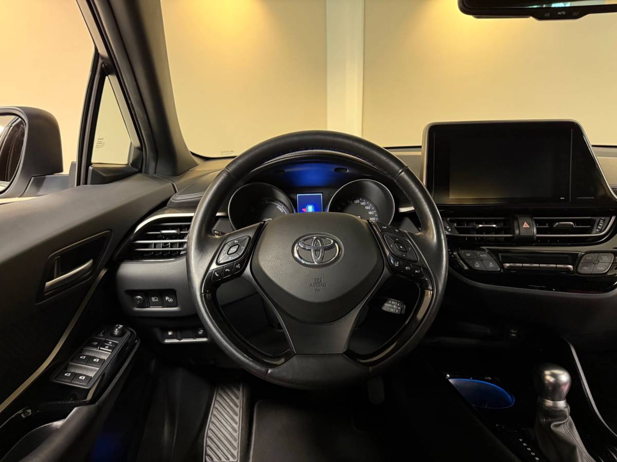 Toyota C-HR Toyota C-HR 1.8 Hybrid Executive Selection *Carplay* Stoel/Stuurverw.|Camera|Keyless|Leer|Adapt.Cruise|Navi|Dealer OH|Parelmoer