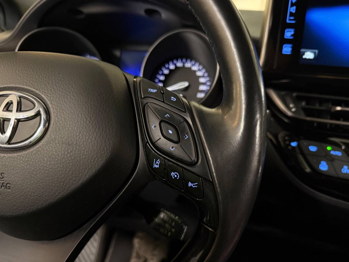 Toyota C-HR Toyota C-HR 1.8 Hybrid Executive Selection *Carplay* Stoel/Stuurverw.|Camera|Keyless|Leer|Adapt.Cruise|Navi|Dealer OH|Parelmoer